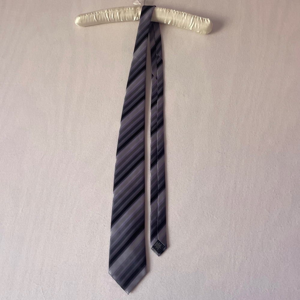 Van Heusen Mens Necktie Purple Grey Black Diagonal Striped Handmade Polyester